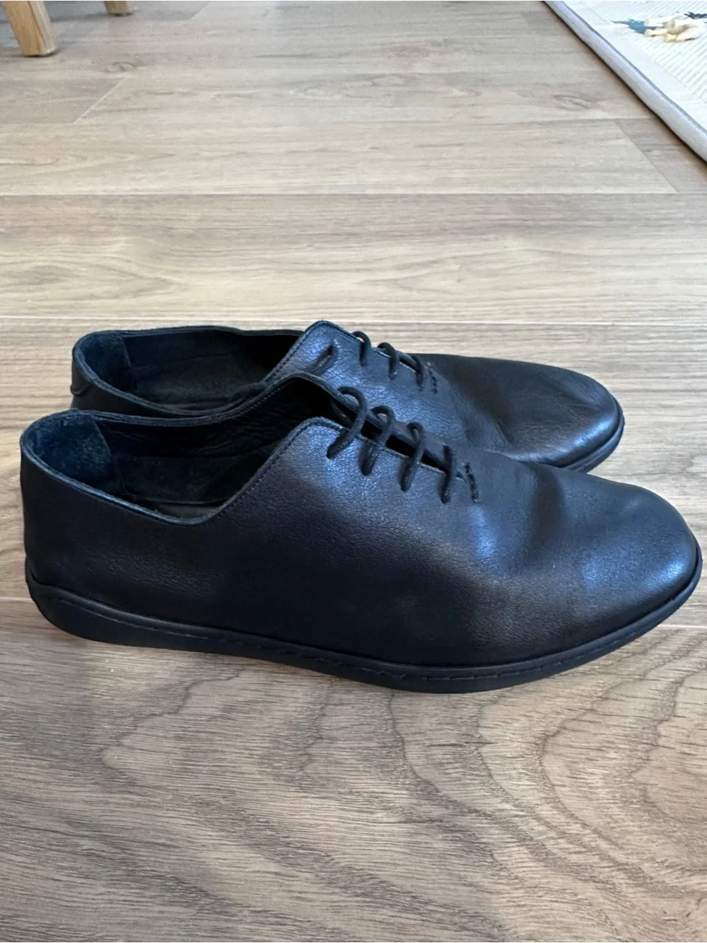 Men's Black Leather Lace-Up Shoes Size 8